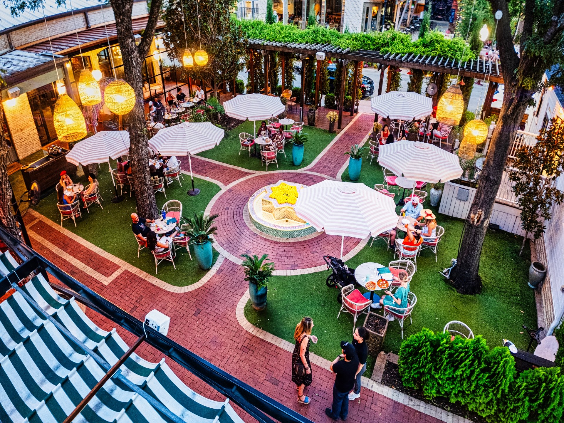 Paradiso - Restaurant in the heart of Bishop Arts